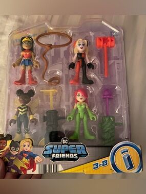 IMAGINEXT DC SUPER FRIENDS FIGURE SET NEW